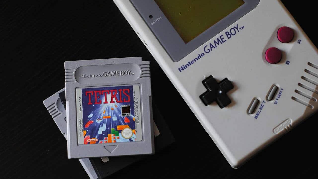 Game Boy with Tetris Cartridge https://unsplash.com/photos/lUbIun4IL38