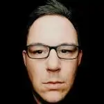 Drohnenexperte Thorsten Schmitt ist Blogger und Entwickler sowie Berater.