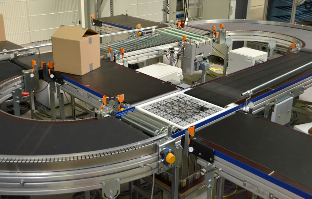 Vernetzte, kognitive Produktionssysteme werden vornehmlich in der Produktion, aber auch in der Intralogistik, eingesetzt.