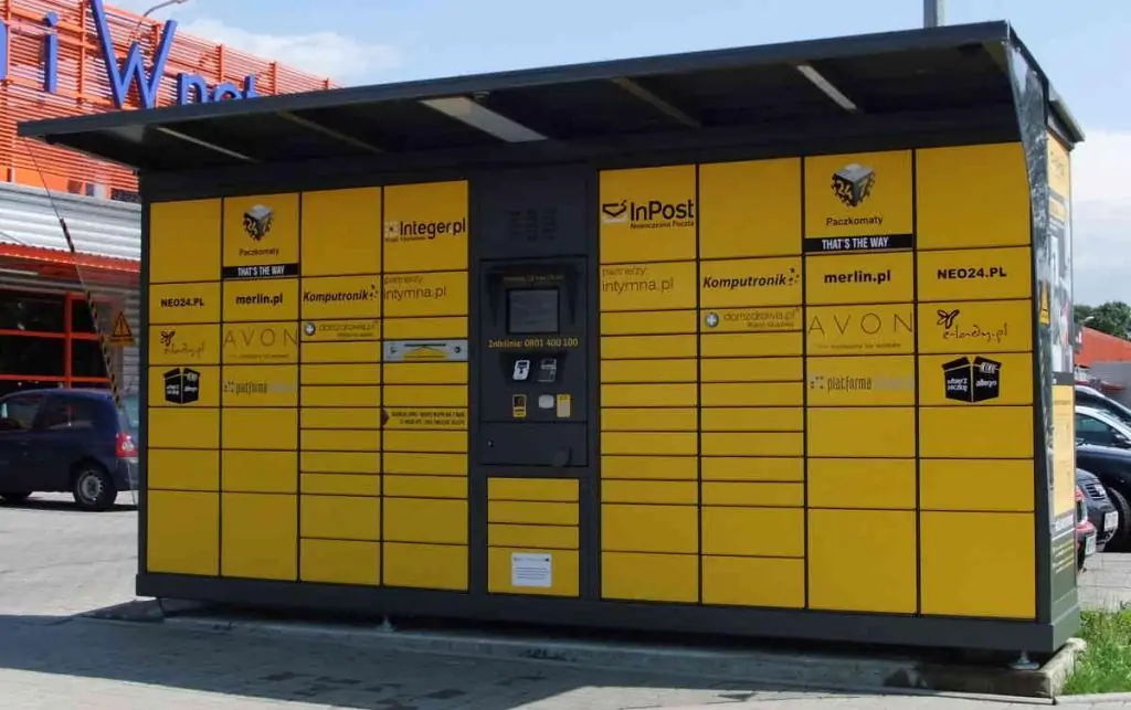 Paketstation in Polen - die letzte Meile muss flexibel werden um diese zu entlasten.